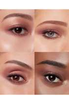 مجموعة لوحة ظلال العيون درجة تشيلوا مع علبة جلد فاخر بلون وردي